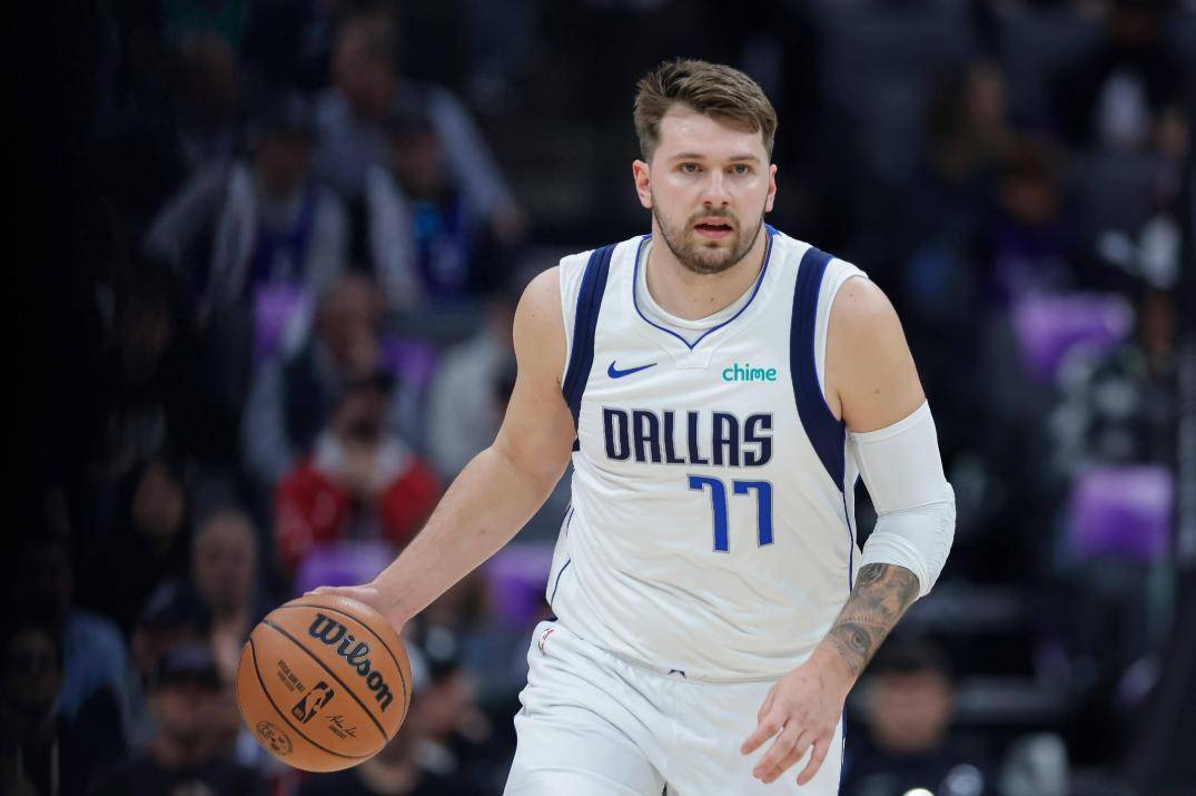 包含冈萨雷斯：小时候最喜欢詹姆斯，来NBA最想跟东契奇对位的词条