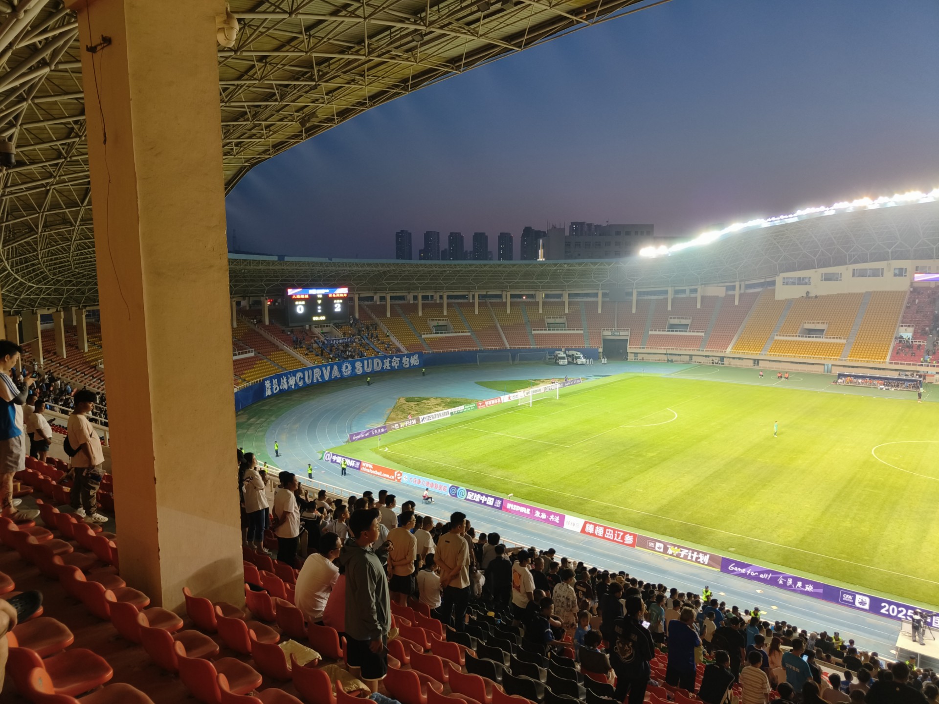 足协杯1/8决赛前瞻大连鲲城vs青岛西海岸中甲鲲城直面(足协杯决赛地点在哪)